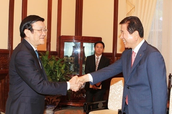 越南国家主席张晋创会见韩国农业合作社联盟主席。