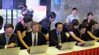 越南铁路总公司电子售票系统开通仪式。