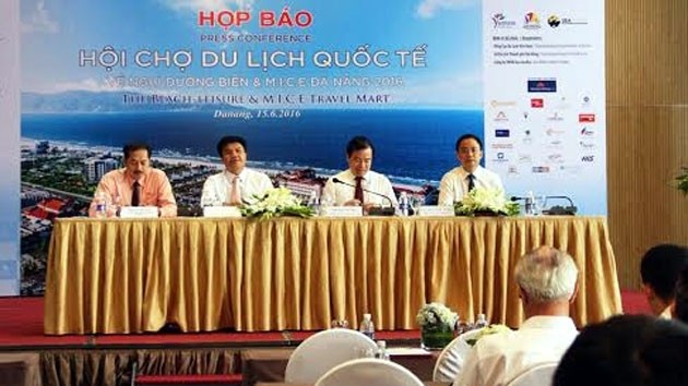 这是首次岘港市承办一个国际性旅游览会。
