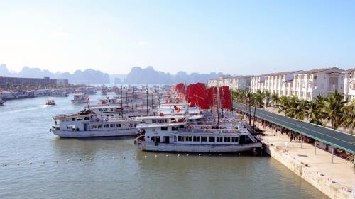 广宁省巡州国际旅游港一角。