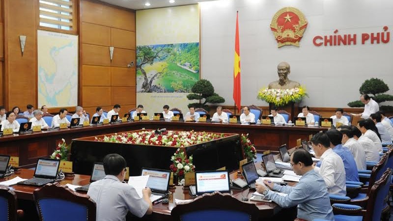 越南政府10月份例行会议10月29日上午在河内举行。(陈海 摄)