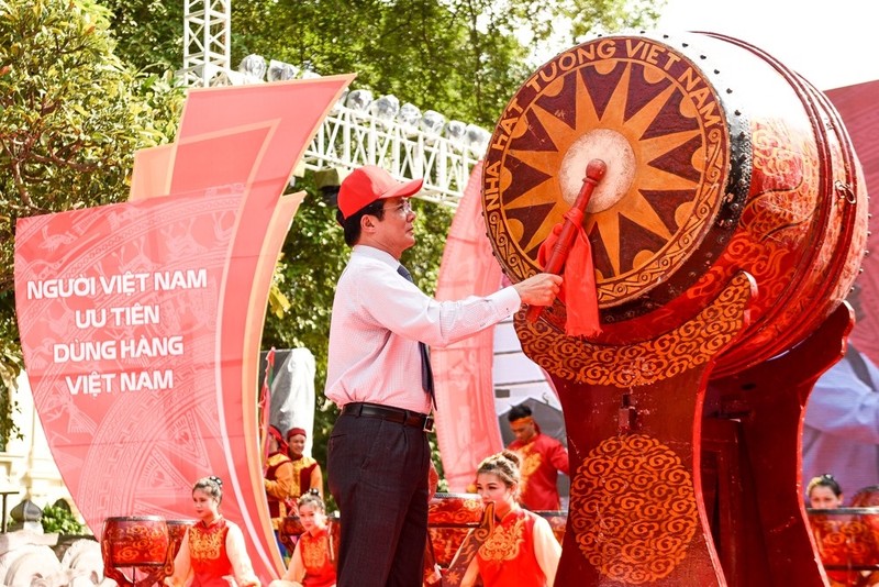“越南货物识别周—自豪越南货”活动在河内开幕。