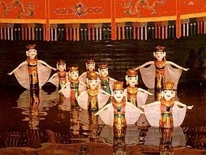 越南水上木偶表演。 (Photo: 图片来源：越通社)