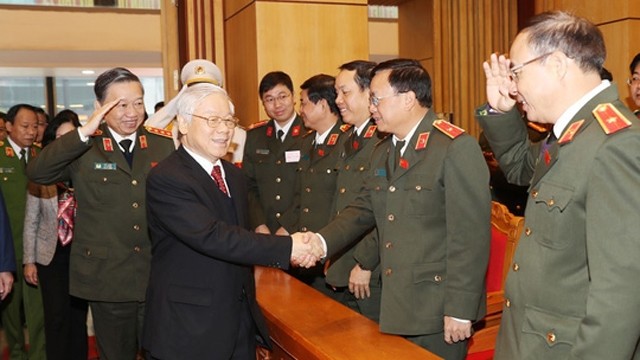 越共中央总书记阮富仲出席全国公安会议。