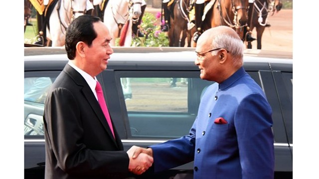 陈大光主席和印度总统拉姆•纳特•科温德。（图片来源：越通社）
