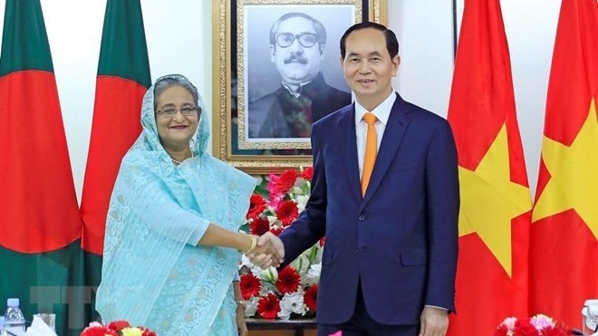 陈大光主席与孟加拉国总理举行会谈。
