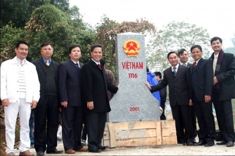 越南外交部副部长武勇出席越南中国边界立碑仪式 。 (Photo: 图片来源：国家边界委员会)