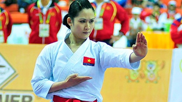 附图：越南空手道国家队女运动员。