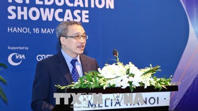 越南通信传媒部副部长潘心发表讲话。（图片来源：越通社）