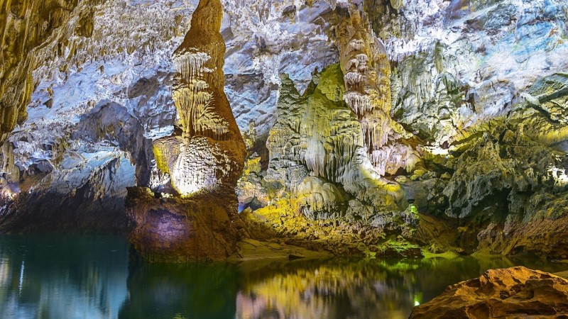 广平省在风雅—盖板区内发现44个新洞穴。