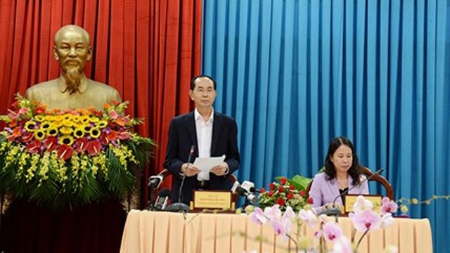 国家主席陈大光和中央工作组19日听取了安江省委和省政府工作汇报。