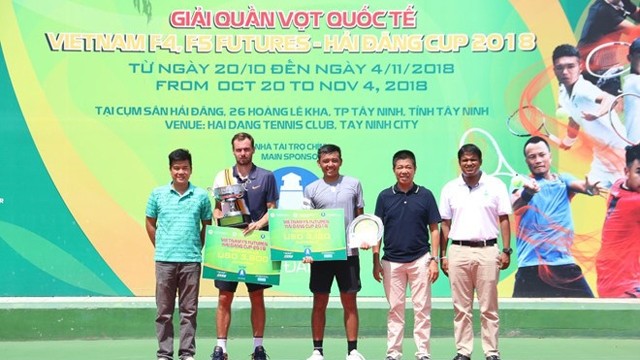2018年越南男网F5未来赛颁奖仪式。