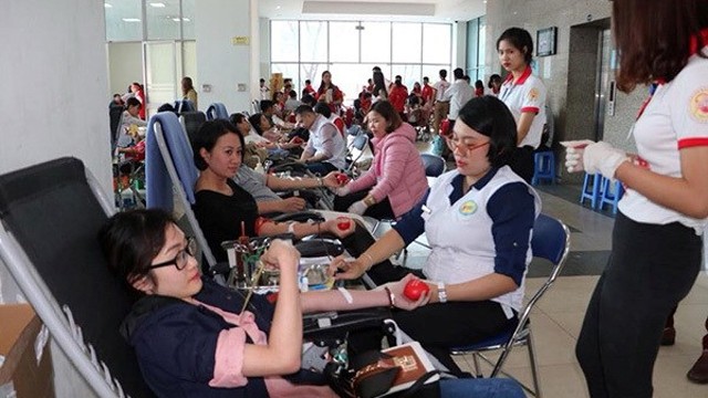 这是第六次清化省举行春节无偿献血运动活动和春红献血节。
