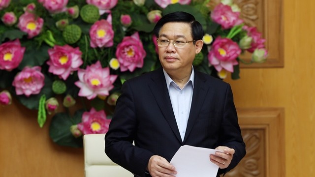 王廷惠副总理在会上讲话。
