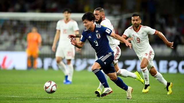 日本球员比赛中发起一次进攻。