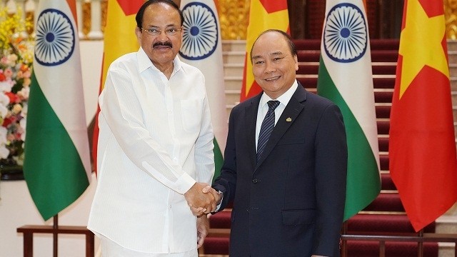 阮春福总理会见印度副总统奈杜。（图片来源：VGP）