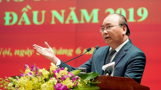 阮春福总理发表讲话。（图片来源：VGP）