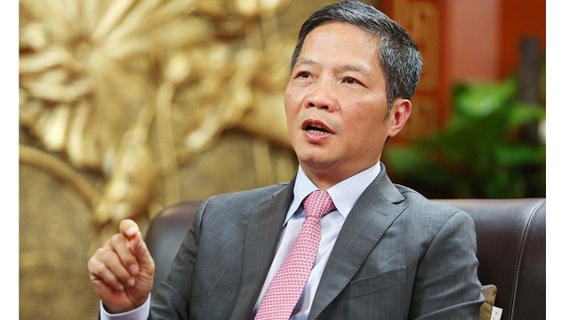 越共中央委员、工贸部部长陈俊英。