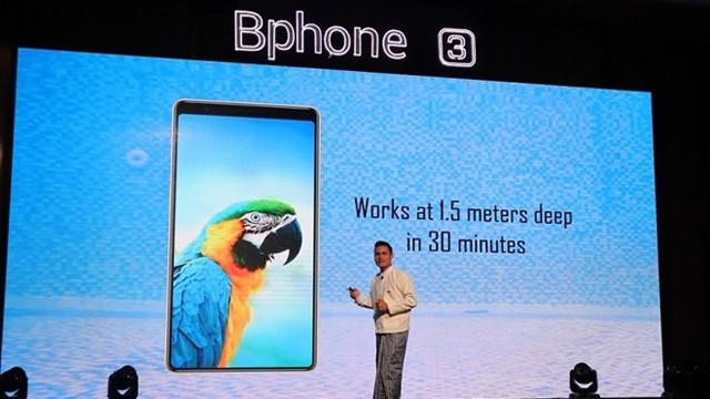 越南Bkav集团Bphone 3智能手机正式亮相缅甸。