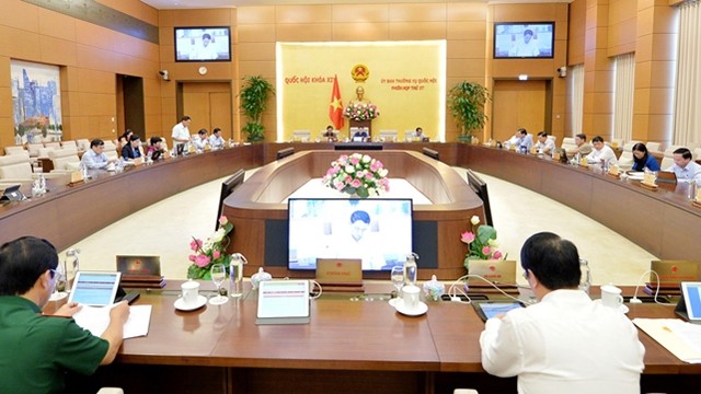 越南国会常委会第37次会议闭幕式全景。