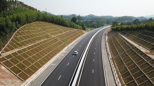 北江-谅山高速公路一角。