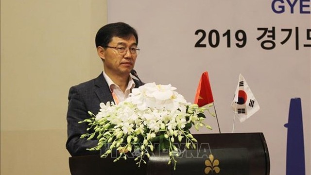 韩国京畿道高科技园区经理崔姜善发表讲话。