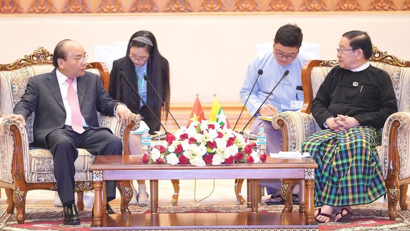 阮春福总理会见吴帝昆秒议长。（图片来源：VOV）