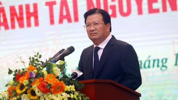 越南政府副总理郑廷勇在会上发表讲话。（图片来源：越通社）