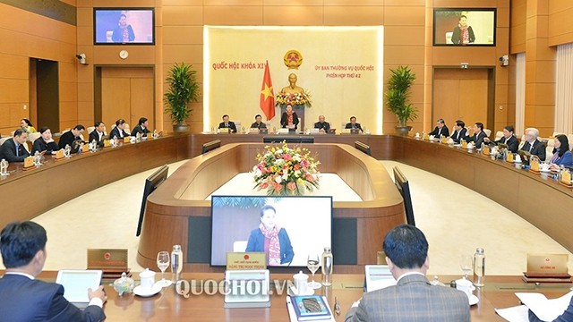 越南国会常委会第42次会议正式开幕。（图片来源：国会官网）