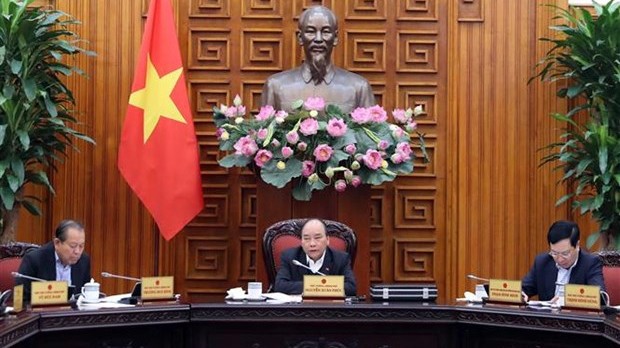 政府总理阮春福主持召开政府常务委员会会议。