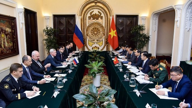 第11届越俄外交国防与安全战略对话会在河内举行。
