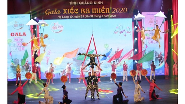 在“2020年越南三地杂技节”上演出的精彩节目。（图片来源：文化报）
