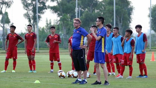 越南男足U19队召集球员 为2020年东南亚U19足球锦标赛做准备。
