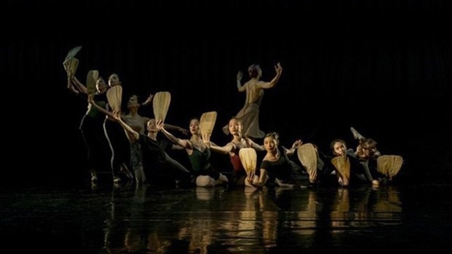 芭蕾舞剧《金云翘传》在越南首演。