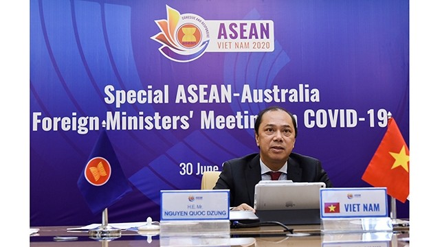 越南越外交部副部长阮国勇出席会议。（图片来源：VGP）