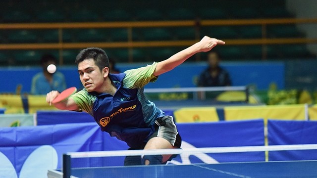阮忠坚运动员在2019年“越南油气-金瓯氮肥杯”第37届《人民报》全国乒乓球锦标比赛中打出一次超暴爽球。