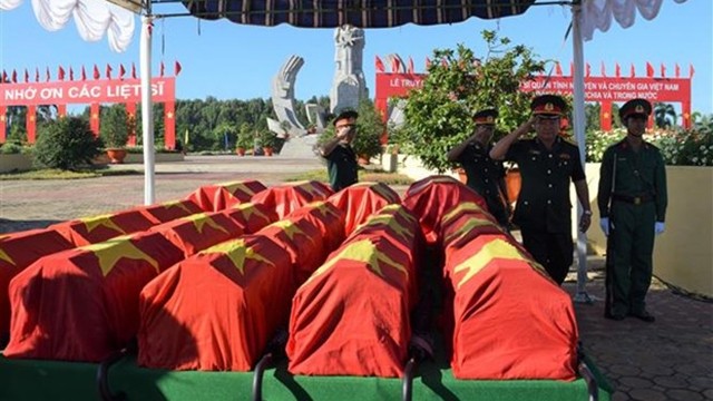 同塔省为52名志愿军烈士举行追悼会。（图片来源：越通社）