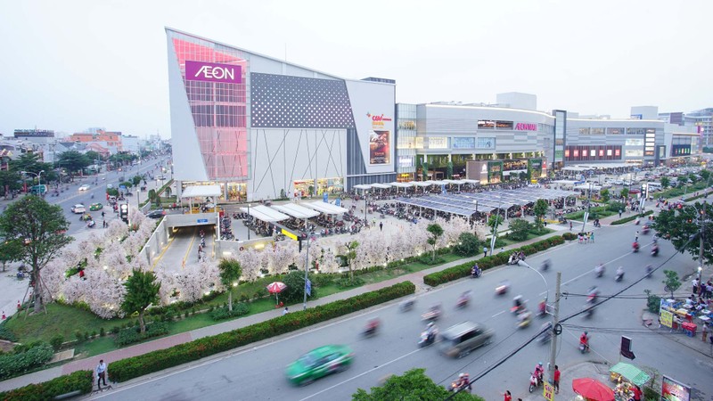 平新永旺梦乐城购物中心是日本永旺集团在胡志明市开设的购物中心之一。