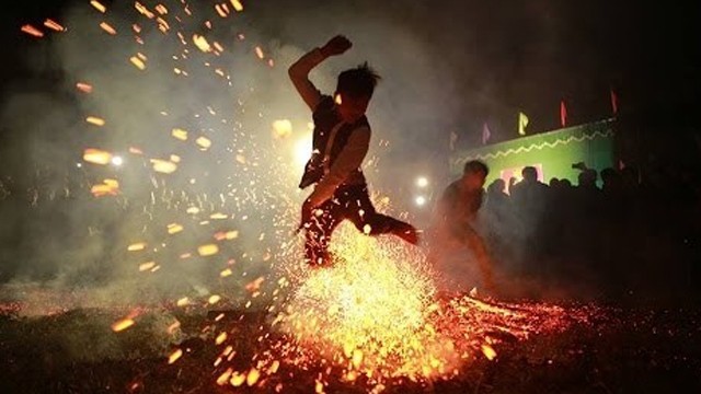 河江省红瑶族的跳火仪式被列入国家级非物质文化遗产名录。