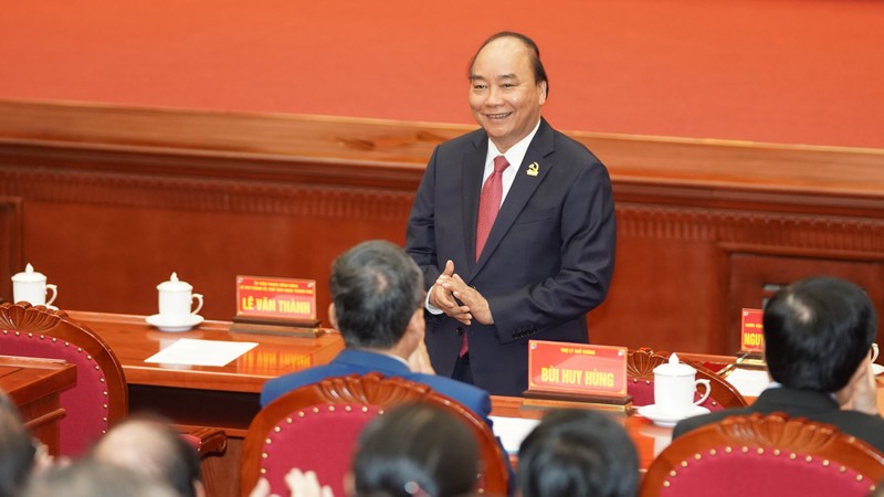 阮春福总理与会。（图片来源：VGP）