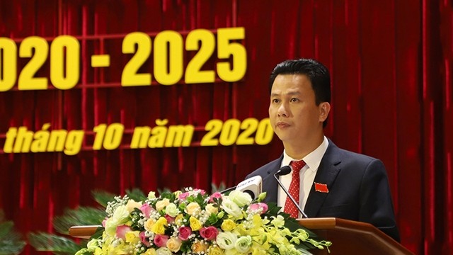 邓国庆同志当选为越共河江省第十七届省委书记。