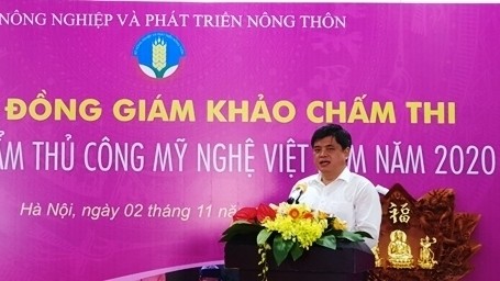 越南农业与农村发展部副部长陈青南在会议上发言。（图片来源：CPV）
