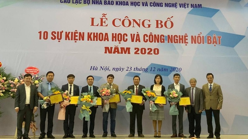 2020年越南科技十大新闻事件公布仪式。