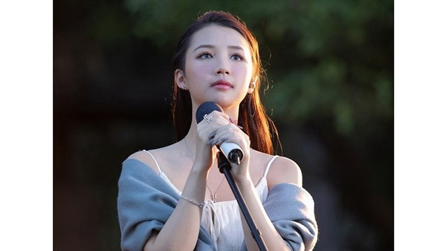 越南女歌手Amee。