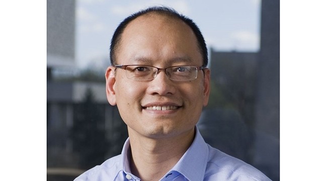 陈玉英教授。