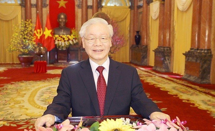 越共中央总书记、国家主席阮富仲发表新年贺词。