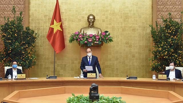 阮春福总理在会议上发表讲话。（陈海 摄）