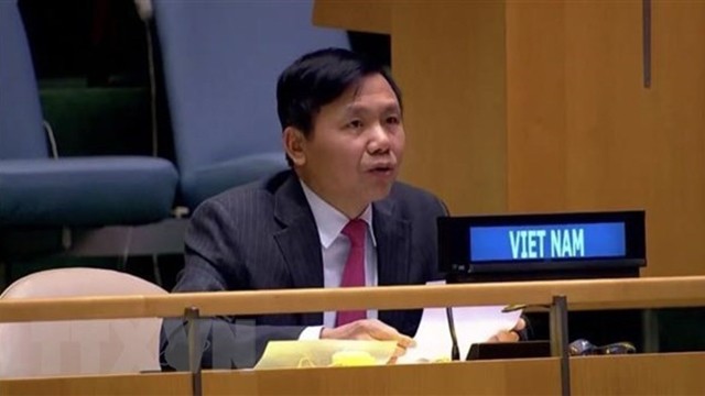 越南常驻联合国代表团团长邓廷贵大使。