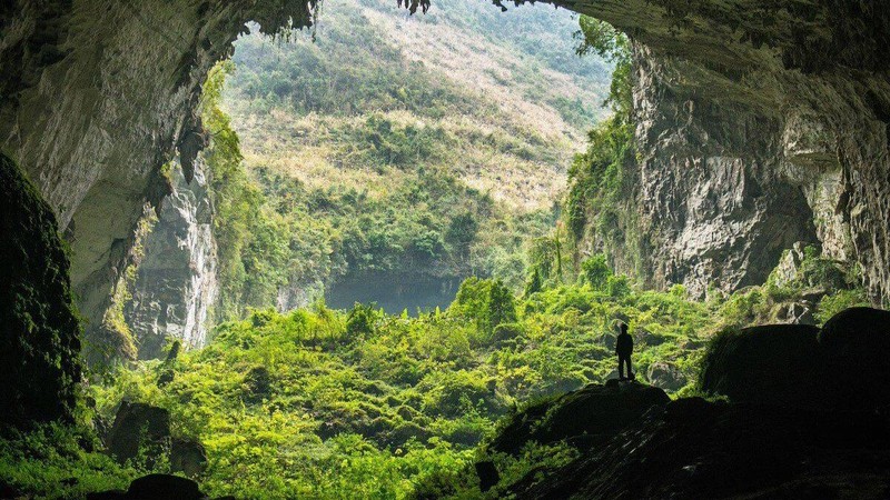 山洞洞穴探索旅行是世界上十大值得一游的虚拟旅程之一。