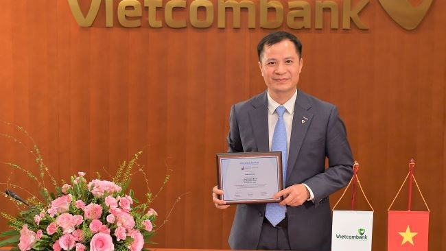 越南外贸股份商业银行荣获《亚洲银行家》越南最具实力银行奖。